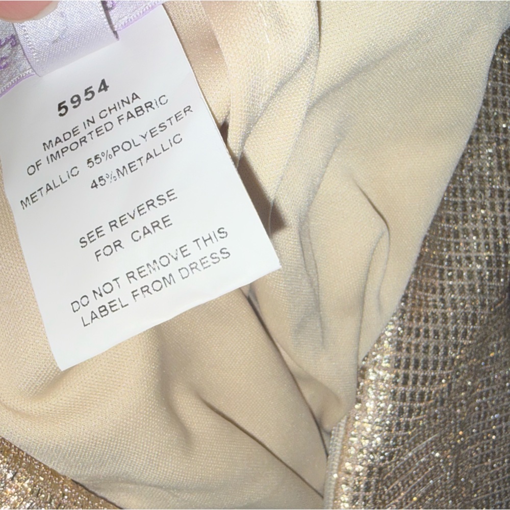 Hailey Paige Occasions Gold Cashmere V back strap ruched waist Style 5954 sz 22 - Picture 8 of 16